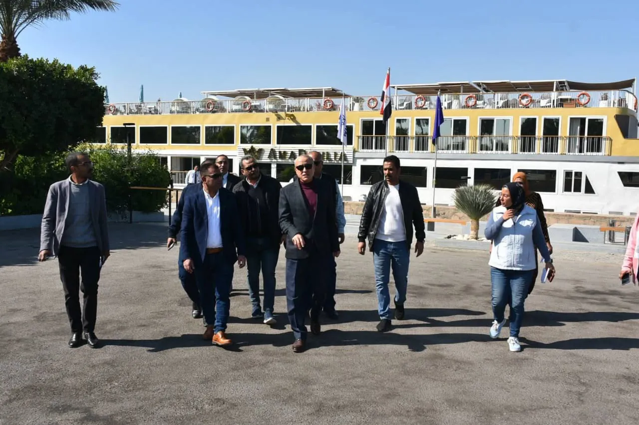 جولة محافظ الافصر